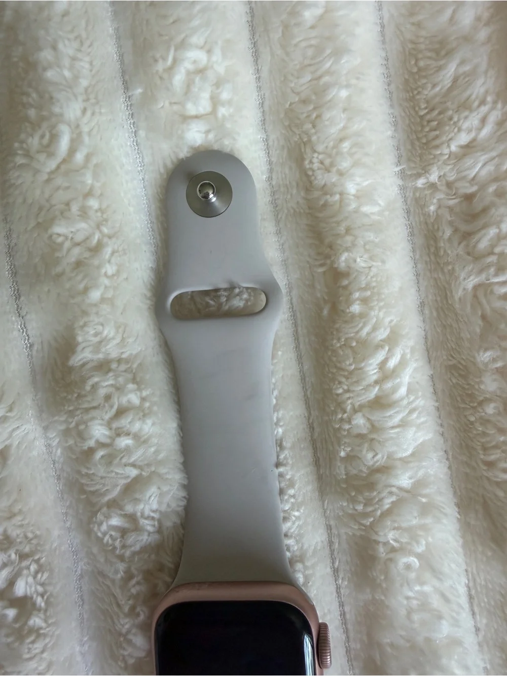 Apple Watch SE 40mm Rose Gold Smartwatch with Starlight Band